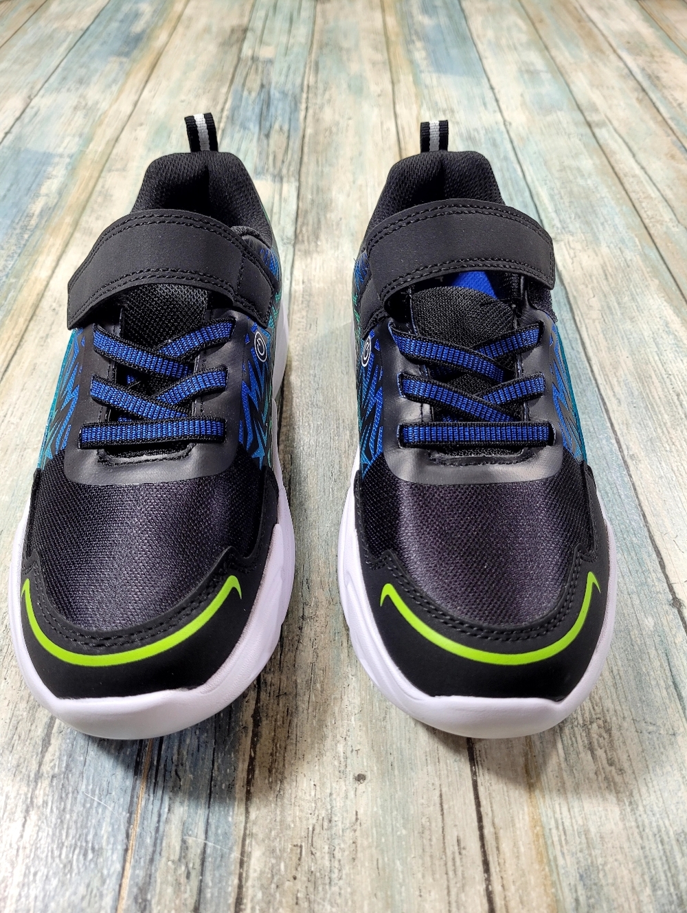 Athletic Works Light Up Animal Sneakers for boys. - Picture 7 of 7